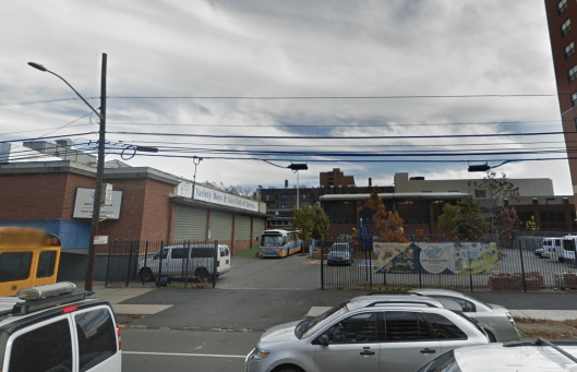 21-12_boysgirls_screengrab